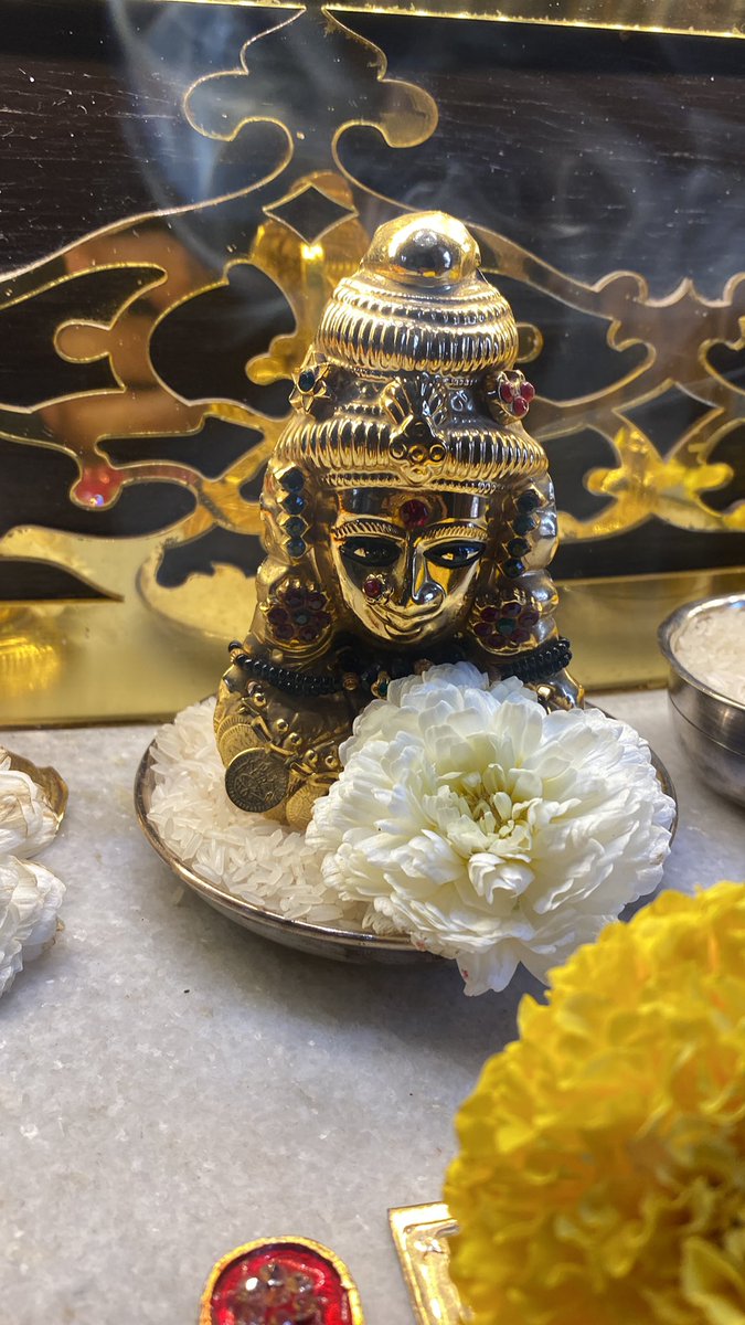 CaptPrabS's tweet photo. Almost everyday I see few grains of rice scattered around after my puja.
Not sure why. I do my daily sadhana(almost daily) but no anushthan taken. Any reason? 
@mmpandit @Pavanasoonu @DeviRudrani @swapna1822 https://t.co/QZEZr4mdla