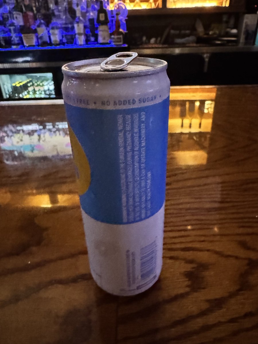 Skylar “Sideboob” Hyman tweet media