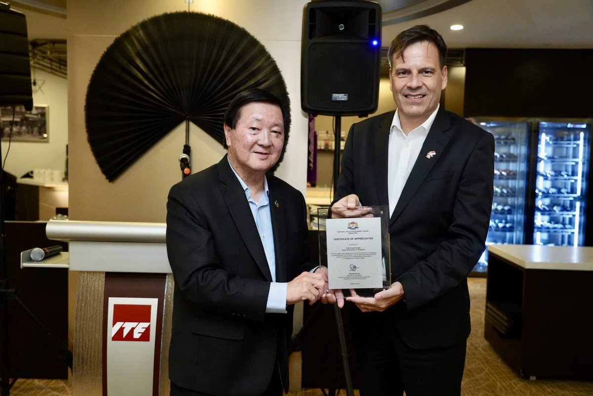 Ambassador Frank Grütter tweet media