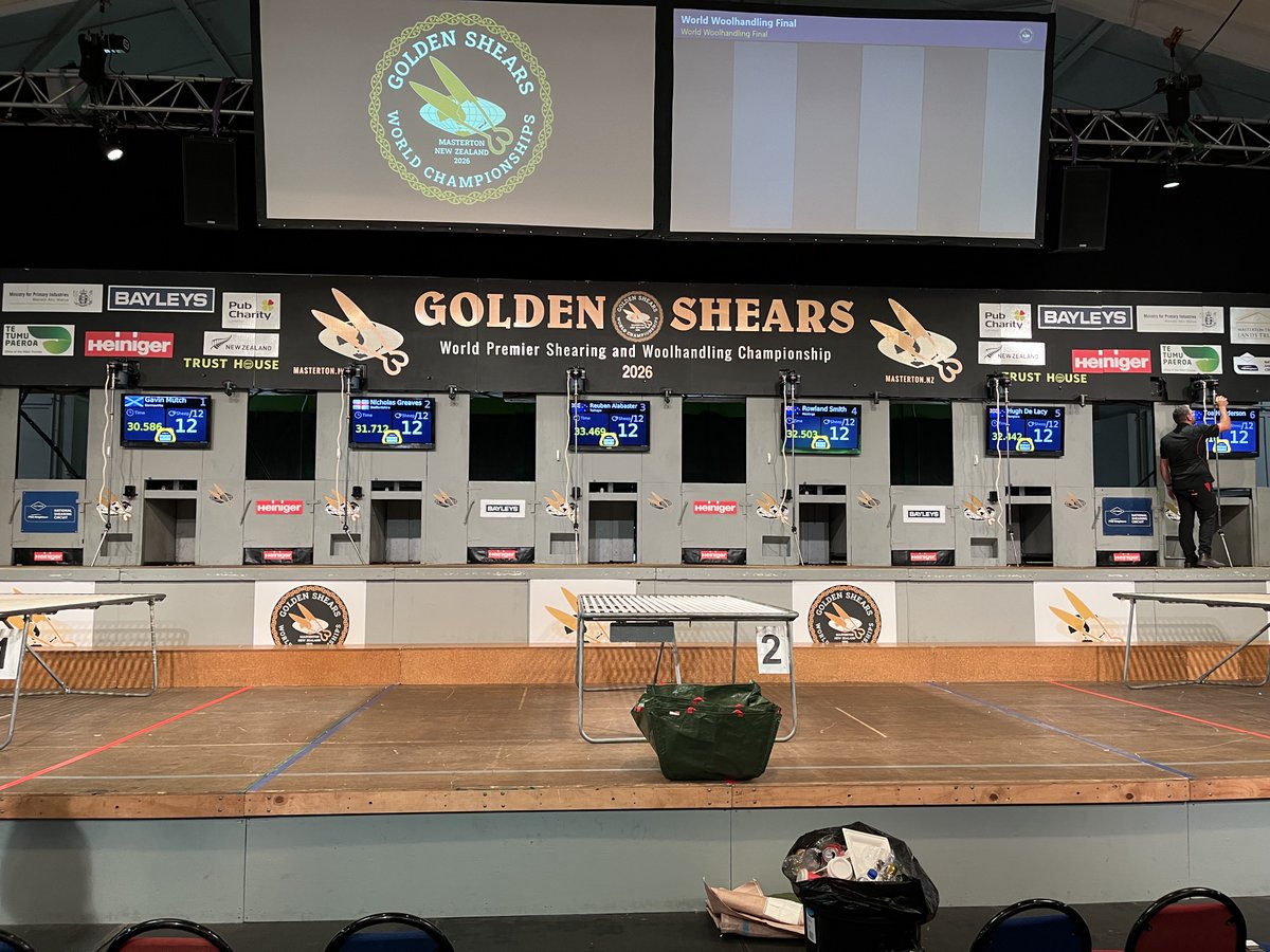 The Country tweet media