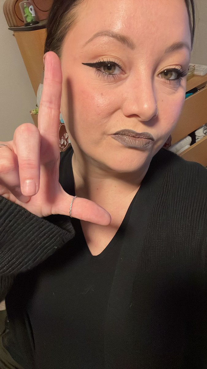 I know it’s your pay day today, just give in already 🙄 

Findom