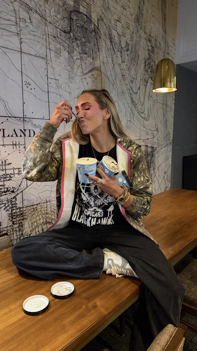 MsCharlotteWWE's tweet photo. Always fine. But “finer” when winning 🙃 https://t.co/az0l3VFpuv