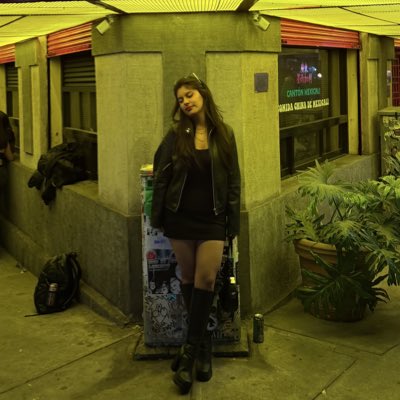 lobapopera tweet media