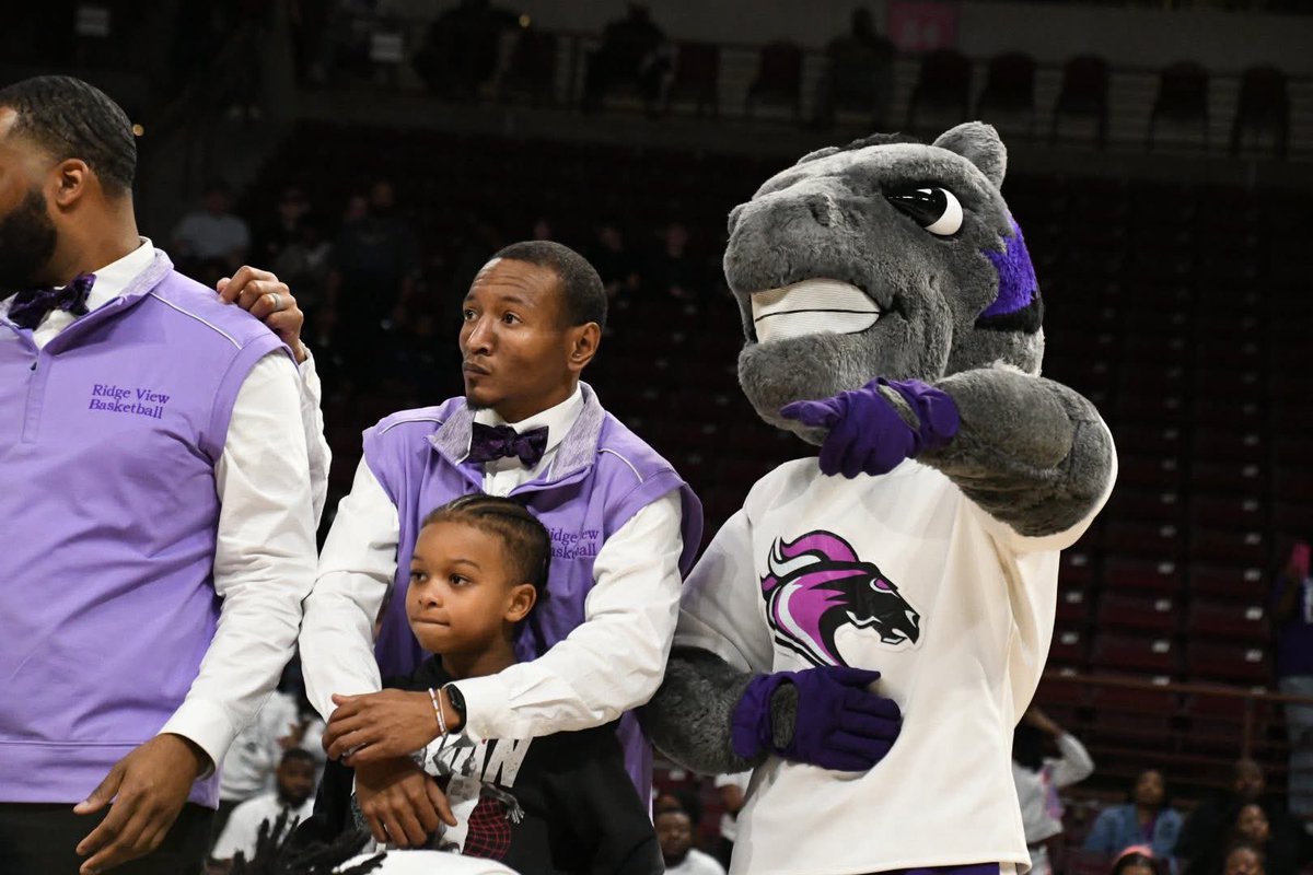 Coach Smith 👑🏁🏀 tweet media