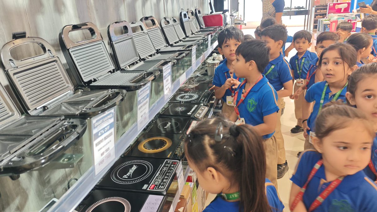 Delhi Public School tweet media