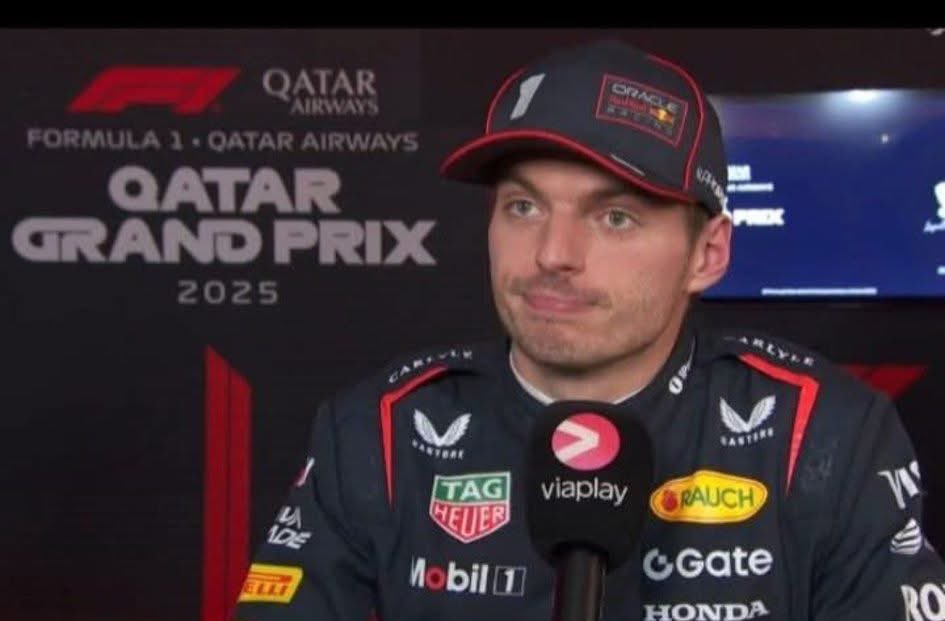 nammypanda's tweet photo. Wtf max crashed into the barriers during quali https://t.co/PFaJKTn37j