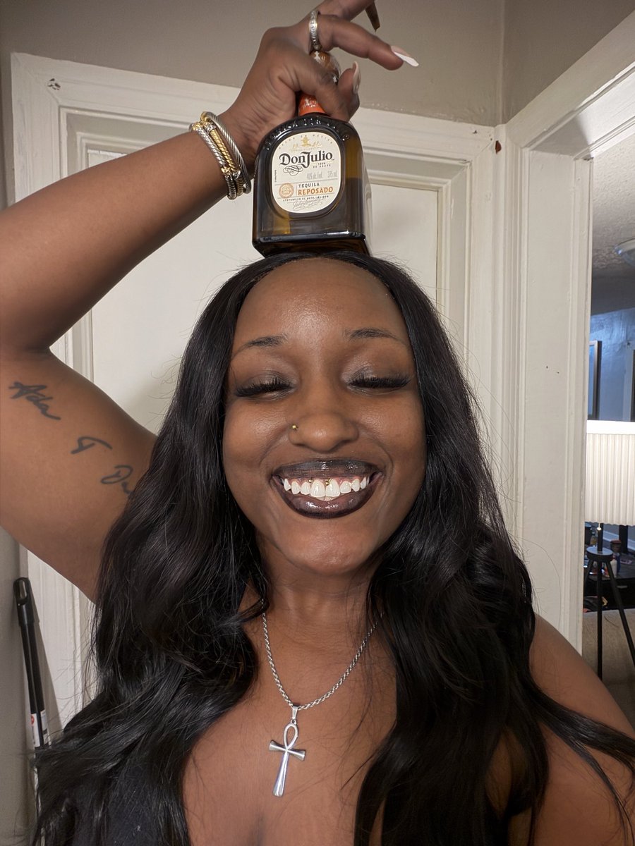 April Kristen tweet media