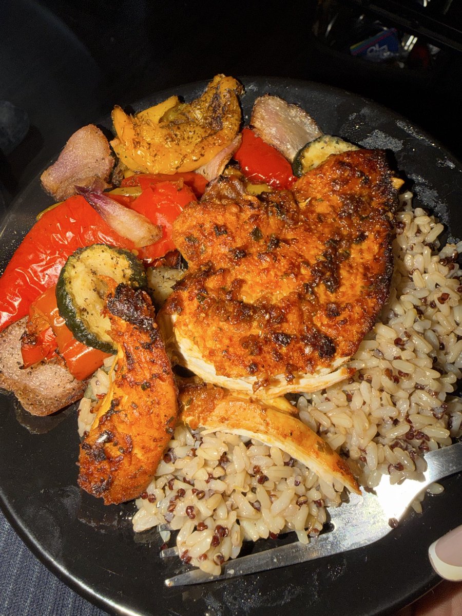 April Kristen tweet media