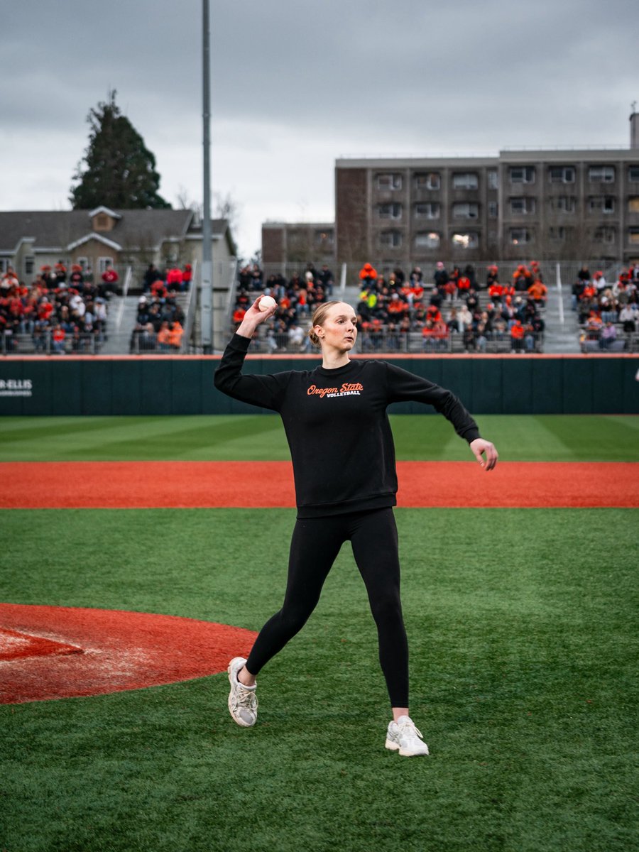Oregon State Volleyball tweet media
