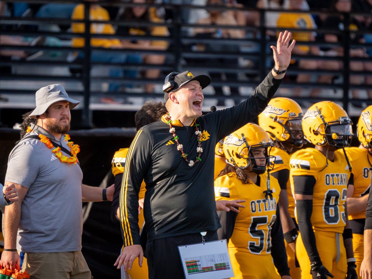 Braves Athletics tweet media