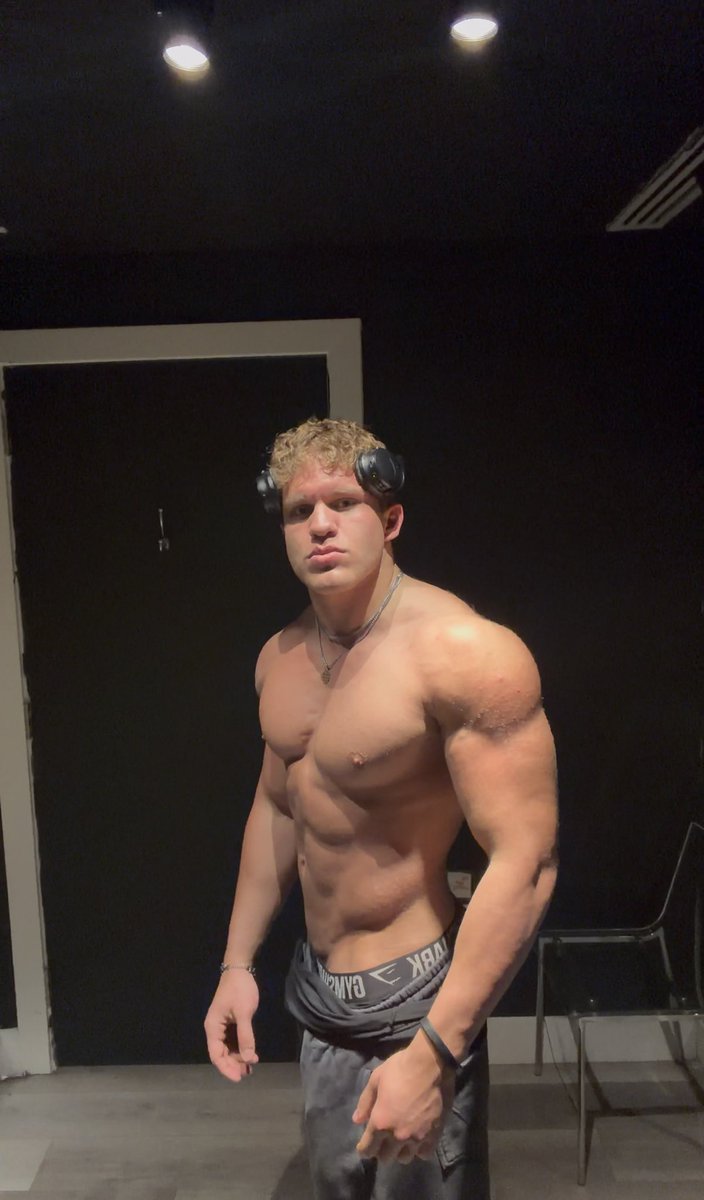 Dom Dallas tweet media