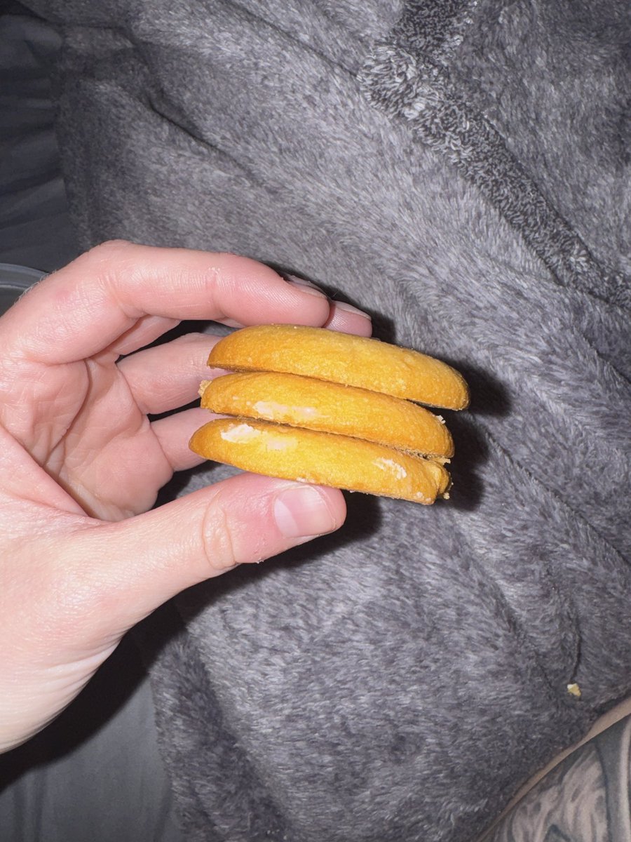 kalyn👑 tweet media