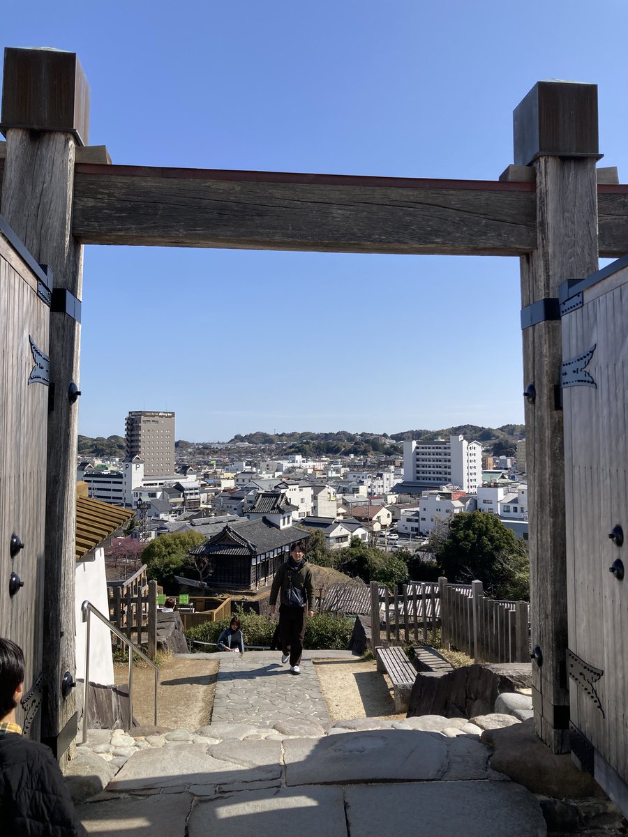 クリフ tweet media