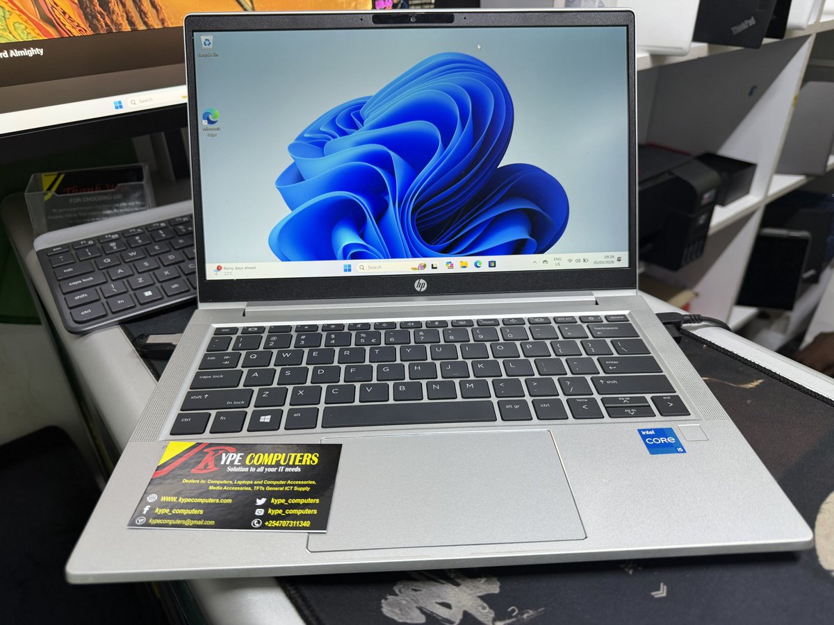 HP ProBook 630 G8 (i5 / 16GB / 256GB) is a business-class ultralight ...