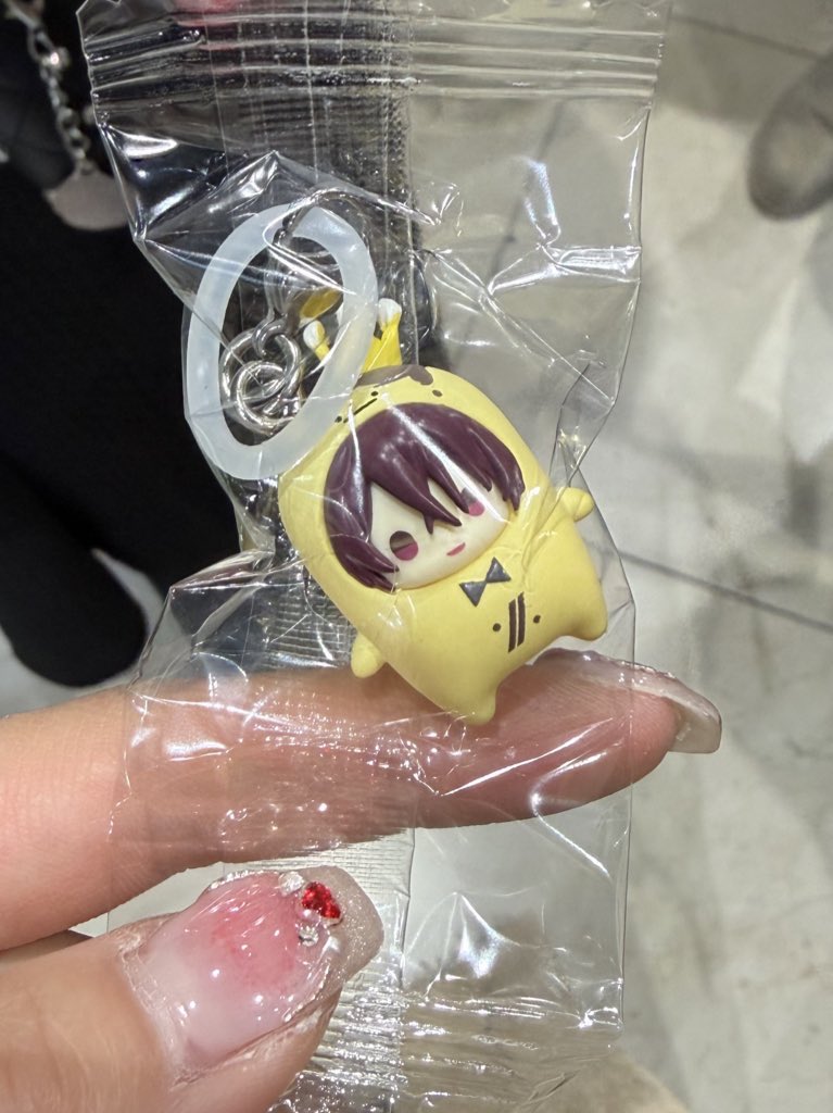 T_A106's tweet photo. @torararara_____ はじめまして。検索よりお声掛け失礼いたします。当方虎於さん1点所持しております。龍之介くんとの交換は可能でしょうか？
少なくて申し訳ございませんが、ご検討よろしくお願いいたします。 https://t.co/jynxiYcr0o