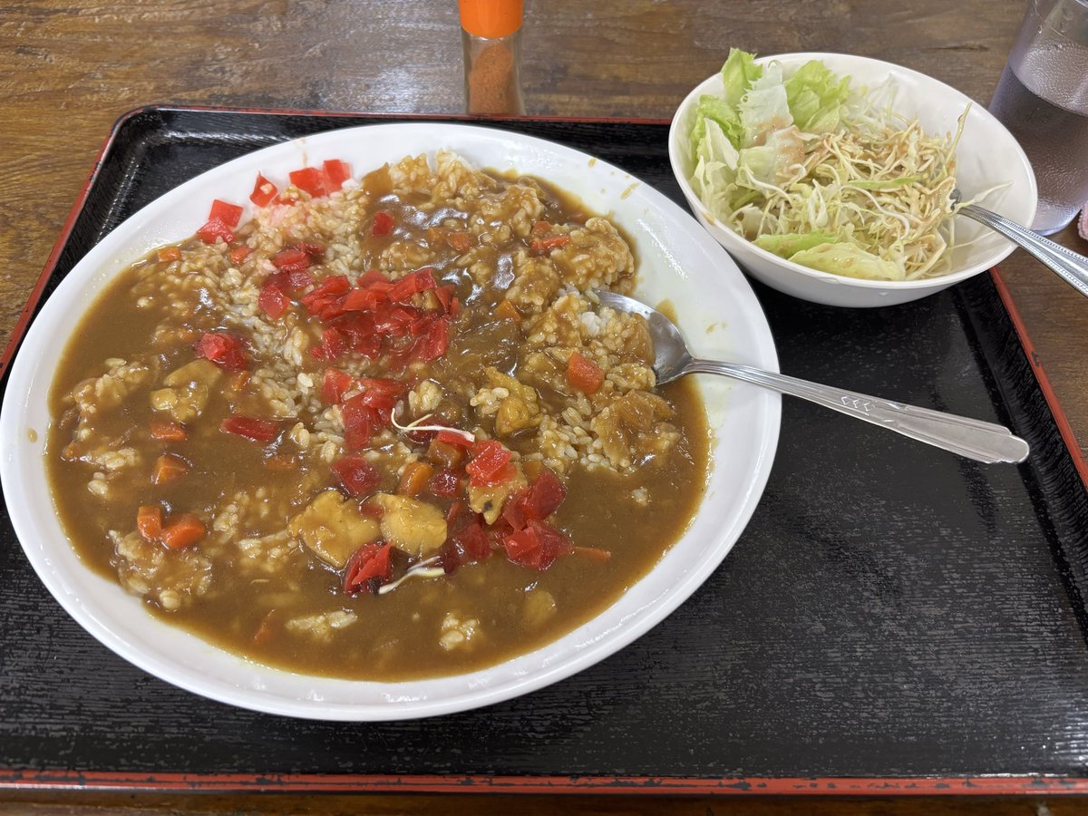 kuzuo_adaafi's tweet photo. 美味しい、ボリュームあり、安い
カレーライス650円 https://t.co/Lv4D6tZzN6