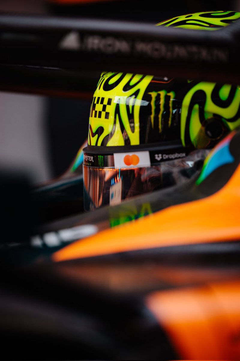 NorrisFiles's tweet photo. 🏎️ | Comienza la Q2! 

🔴 Lando sale a pista con neumáticos blandos nuevos.  

Vamos de vuelta, campeón 🍀

#AustralianGP https://t.co/lJU43XwDpU