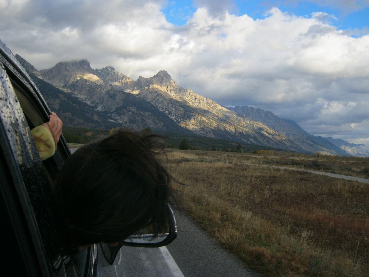 naothesequel's tweet photo. 9. "sightseeing"

after defeating an evil alternate dimension , the party decides to take a spontaneous roadtrip. small problem : they don't have a car, or money.

ships : #polyparty https://t.co/rfd96rQRzz