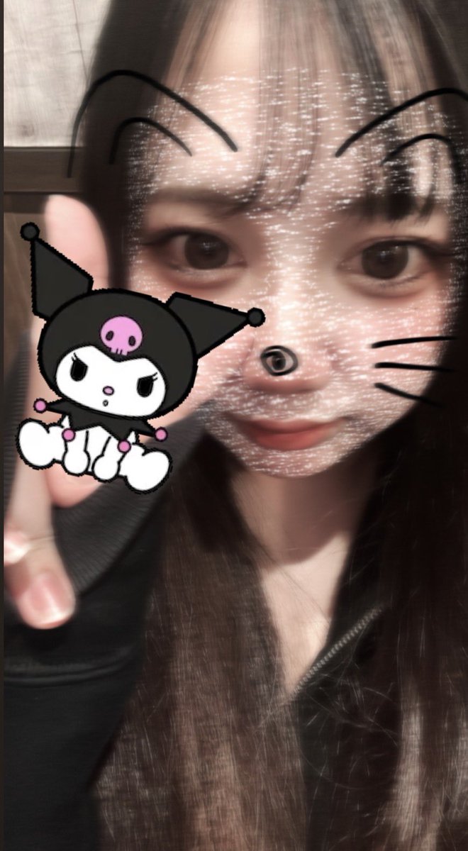 なーこ tweet media