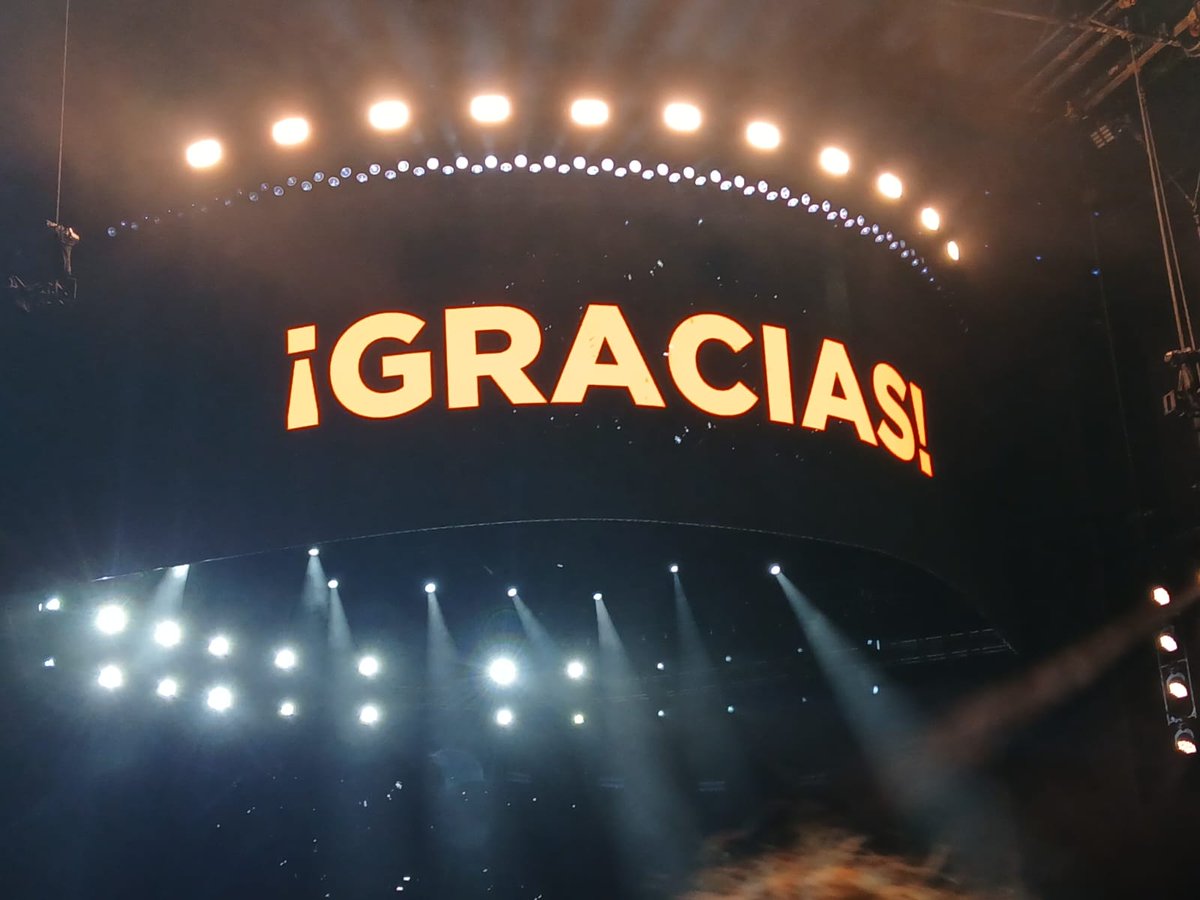 <a href="/AlejandroSanz/">Alejandro Sanz</a> La noche más hermosa <a href="/AlejandroSanz/">Alejandro Sanz</a> !!!!!