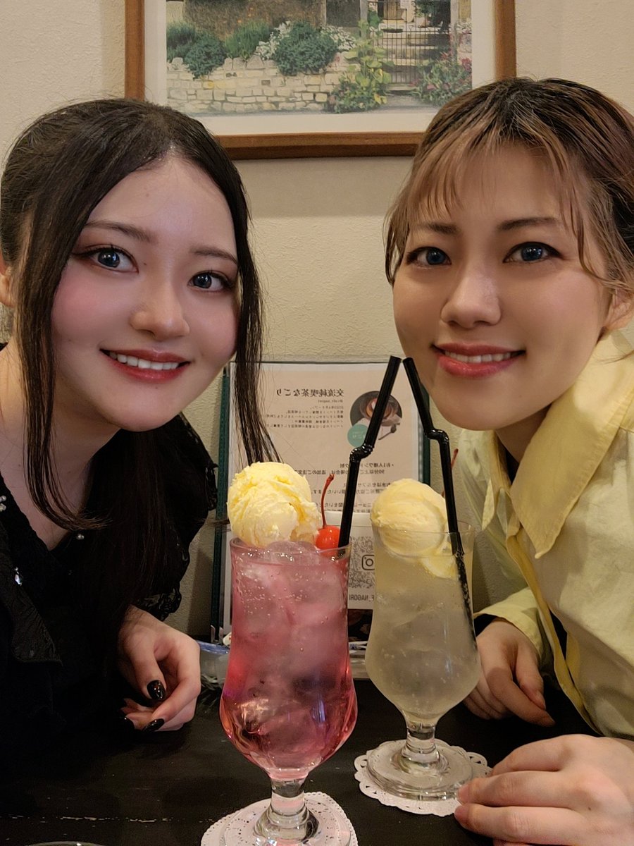 kanzaki__miku's tweet photo. たぬたぬ大戦2公演目ご来場頂きありがとうございました！

次は17:00～千秋楽！16:15開場
当日駆け込みも待ってます✨

お昼は蒼さんとカフェ行ったよ🖤可愛くて美味しかった🖤 https://t.co/eAWs0gtDoA