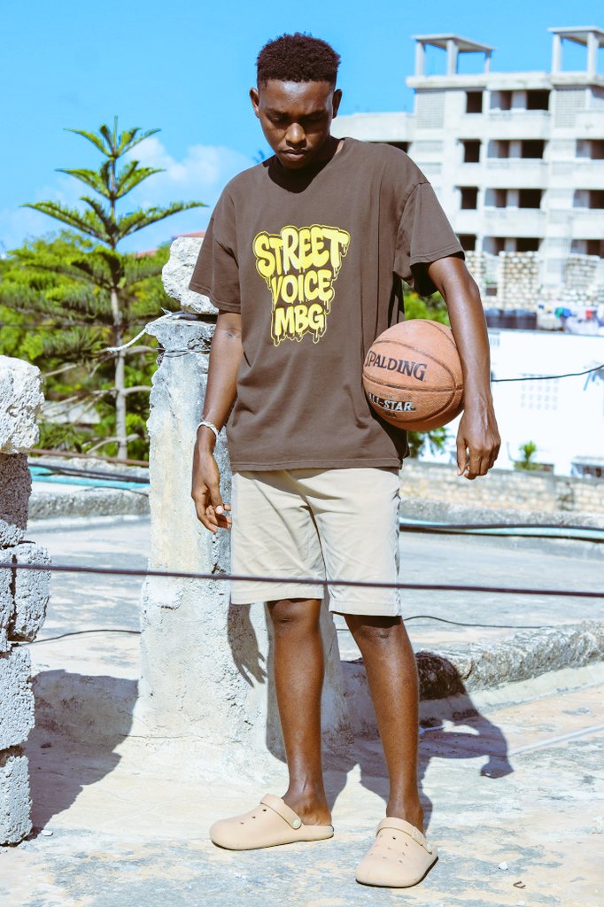Freddyfr5's tweet photo. #Trending #TrendingNow #picture #pictures #picoftheday #TikTok #instagram #twitch #merch #tshirts #NBAextra #nbaallstarxdazn #LogoDesign https://t.co/wsBiumn11W