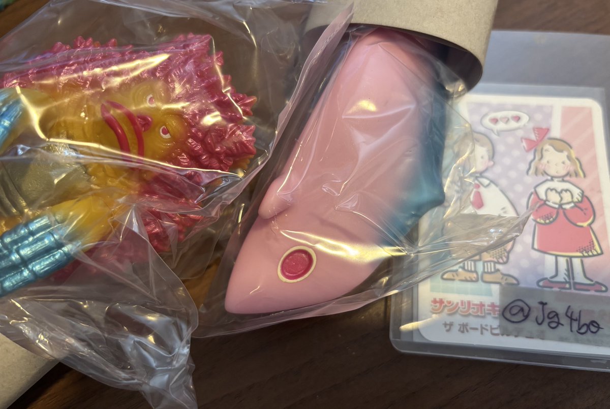 じろう tweet media