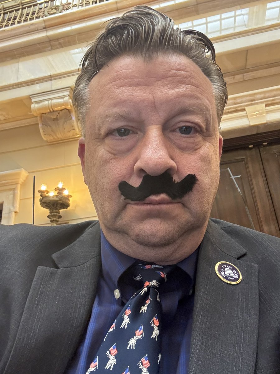 gopTODD's tweet image. Shoot. We’re going late at the #utleg and I forgot my razor.