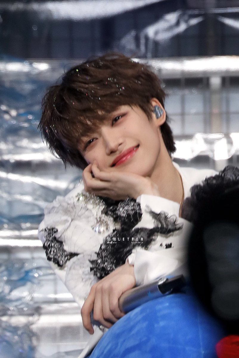 Bri 👩‍❤️‍💋‍👩🌽 tweet media