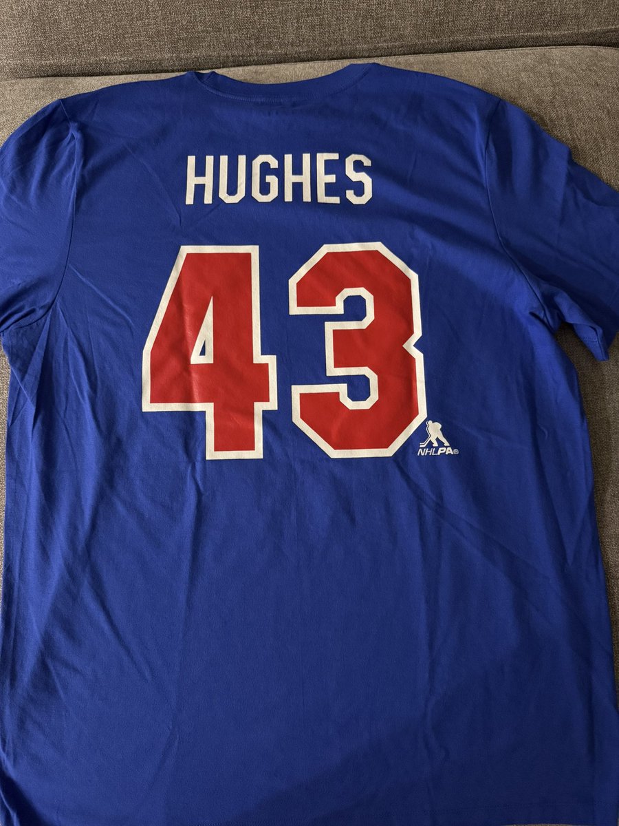 RickyJhky's tweet image. Nothing better than an Edina loss and a delivery of a Quinn Hughes shirt

I’m gonna black out in SomaliPaul

@Joe14860140 @tjsurgeon24 @MNHockeyDog @drewshermy