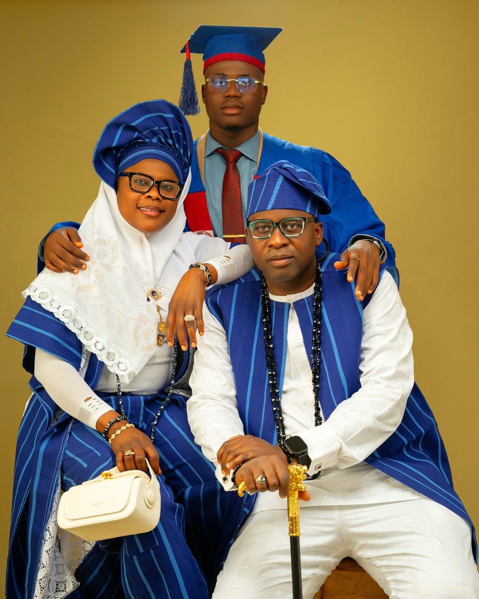 Œnvïx# tweet media