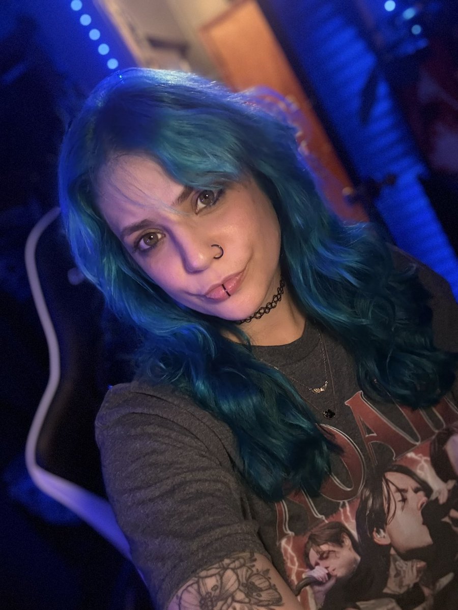 Tina 🧚 tweet media