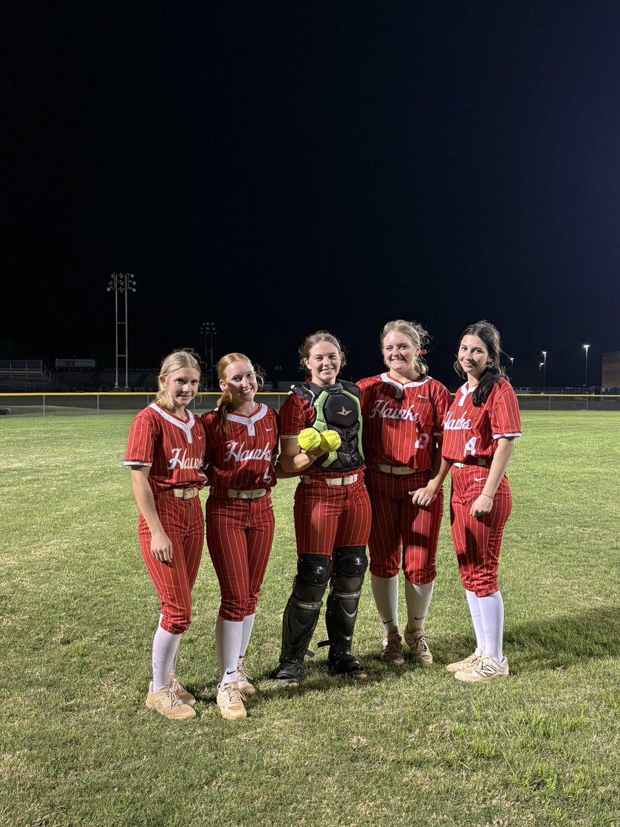 HJ Softball tweet media