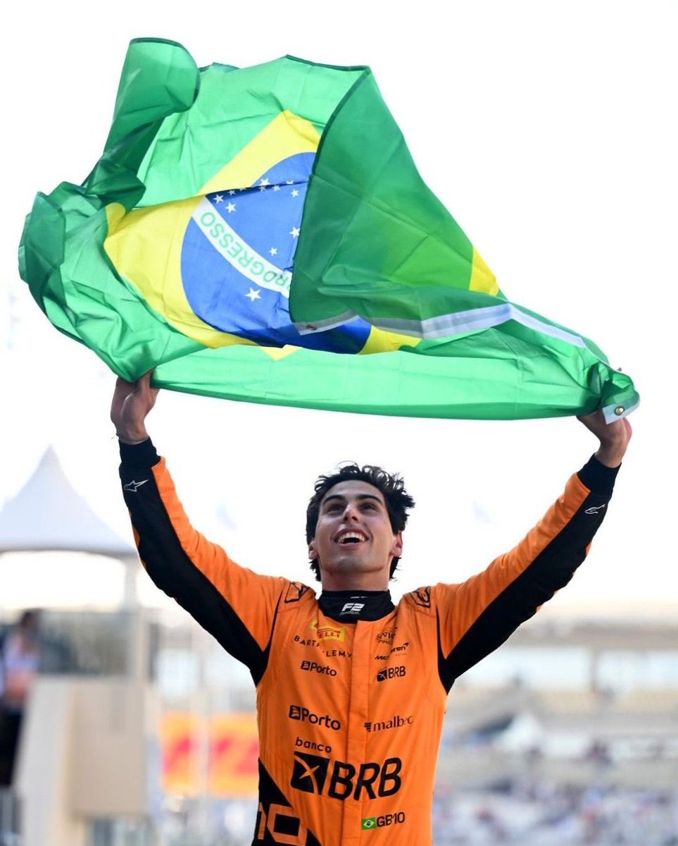 lya 🐈⬛ MV3 tweet media