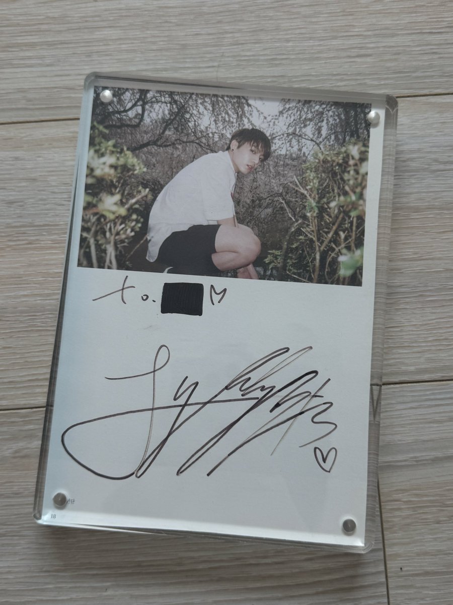 JkminSaaa's tweet photo. 방탄소년단 방탄 정국 화양연화 칠핀싸인
편하게 디엠주세요 가격 조절 가능
Available for discount
친구가 직접 받은겁니다
알엠 석진 윤기 슈가 호석 제이홉 지민 태형 뷔 전정국 골든 wts wtb pc rm jin suga jhope jimin v jungkook 앨범 photocard loveyourself 포카 wts bts 방탄 wts bts fyp https://t.co/wCch9wrPLU