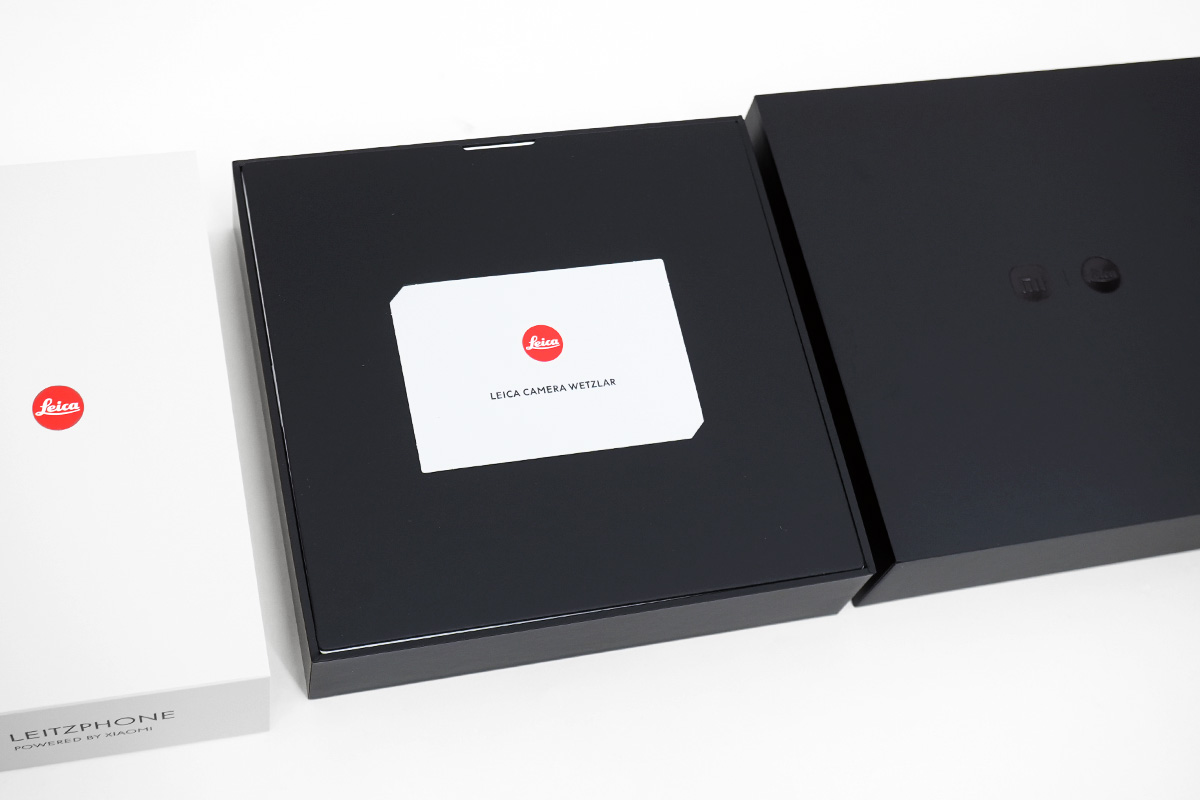 Leica Leitzphone powered by Xiaomi パッケージの佇まいからして