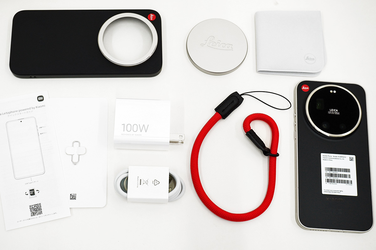 Leica Leitzphone powered by Xiaomi パッケージの佇まいからして