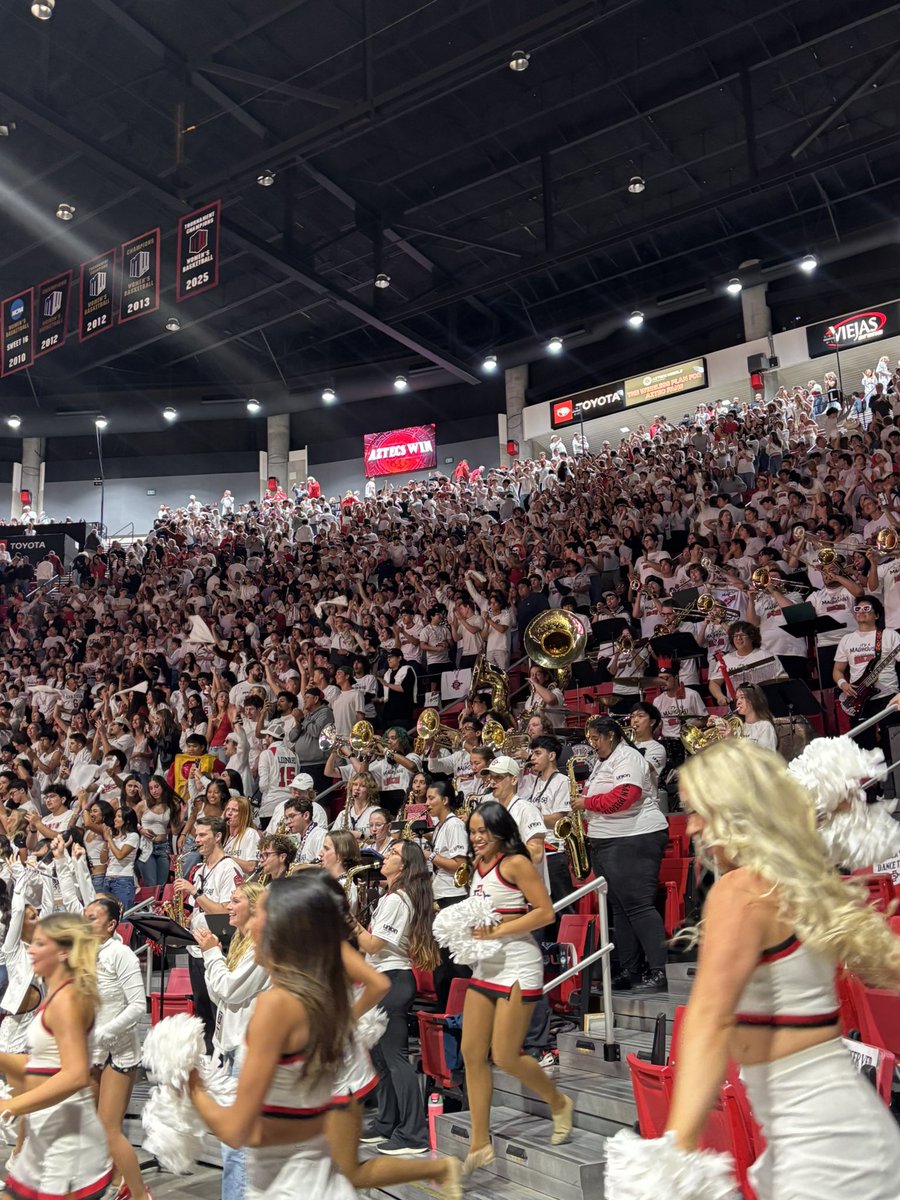 Lisa Bynum (Pearson) tweet media