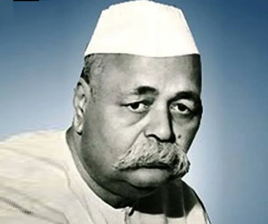 उत्तर प्रदेश के प्रथम मुख्यमंत्री एवं महान स्वतंत्रता संग्राम सेनानी 'भारत रत्‍न' पं. गोविंद बल्लभ पंत जी की पुण्यतिथि पर उन्हें कोटि कोटि नमन!
#govindballabhpant