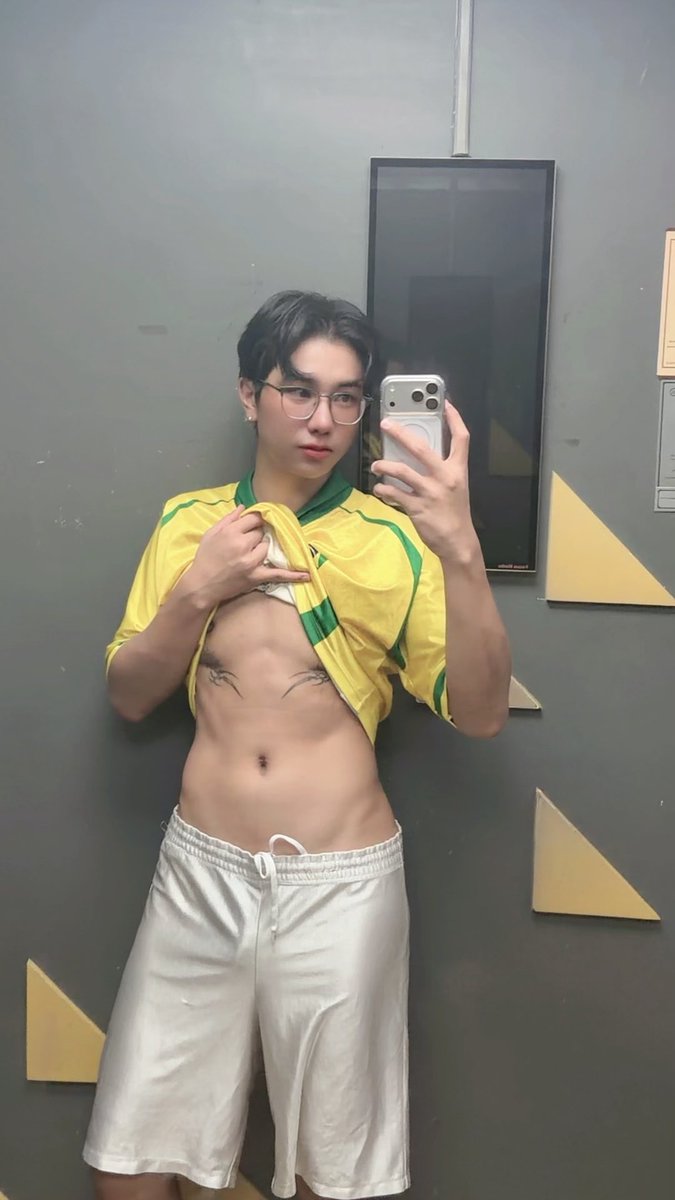 แอมที่ชอบเที่ยวทะเล tweet media