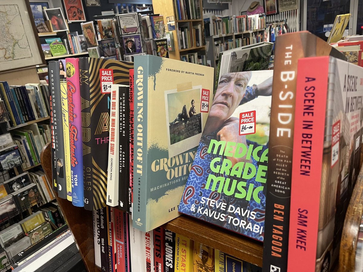 KIbooksandmusic's tweet image. Although our Feb book sale is officially over, we’re keeping some of it going for another week + bargain New book stock arriving next Wednesday and out on the shelves from Thursday. It’s #BlackFriday every day at KIBAM #booksbooksbooks #booksandvinyl #bargainbooks #booksandmusic