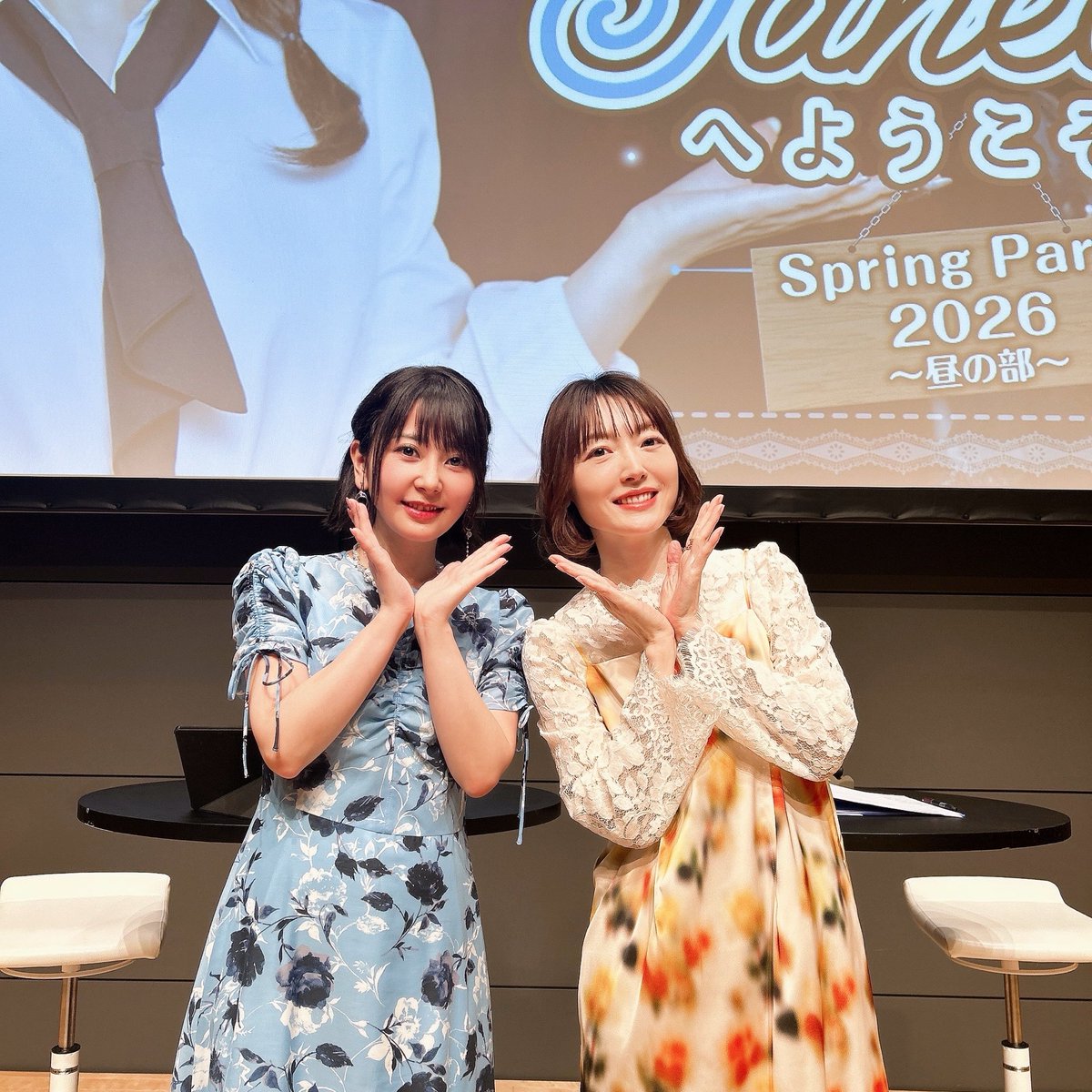 hanazawa_staff's tweet photo. 種田梨沙ちゃんのイベント「Salon de Tanedaへようこそ♪]～Spring Party2026～ にゲスト出演してきました☺️✨出会ってから長いけど、新鮮な話がたくさんできて楽しかった！！！種ちゃんありがとうー！！！ https://t.co/MIW29fOadN