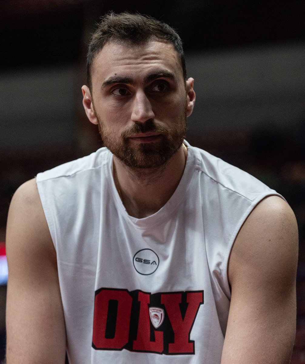 Μπορεί ένας φίλαθλος του #paobc που φωνάζει για τα 0 φάουλ του Μιλουτίνοφ να δείξει μια φάση όπου έκανε φάουλ και δεν δόθηκε? #OlympiacosBC