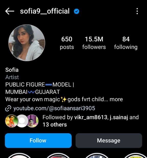 Actressvibes_'s tweet image. Name: #SofiaAnsari
Work: Social Media Influencer
Followers: 15.5 Million

She earns about ₹13 lakh per month from Instagram subscriptions alone.

Subscription price: ₹390 per month
Subscribers: 3,396

3,396 × 390 = ₹13,24,440 per month 🔥

₹390 subscription 
net breakdown: