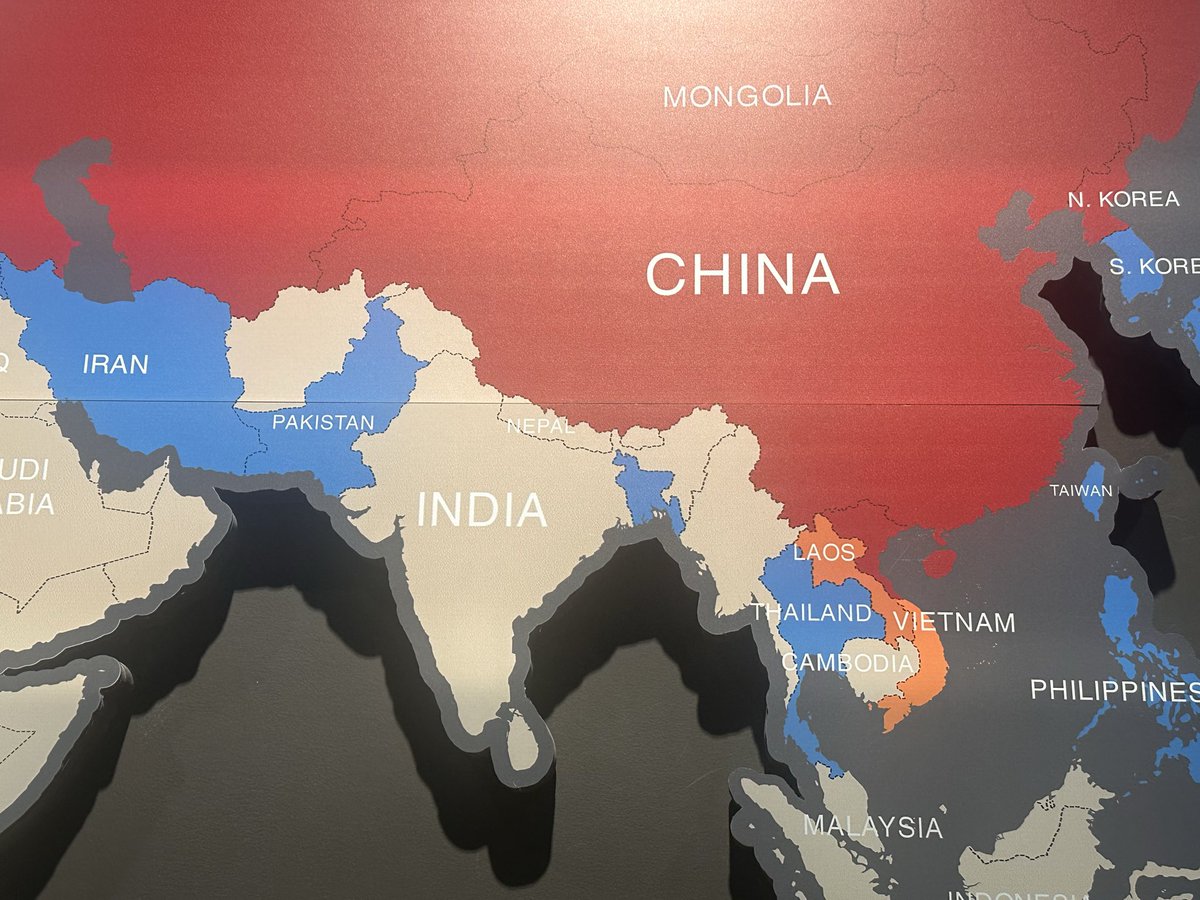 DrAditya2935's tweet photo. Gets POK correct but Aksai Chin in china. 
(War museum in Vietnam) https://t.co/WhBq7x5CDj