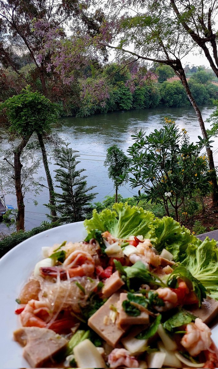 Scottify tweet media