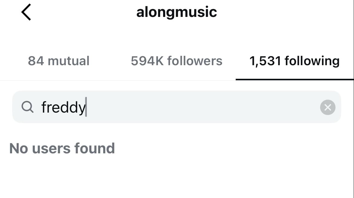 Alonso y Alan también dejaron de seguir a Fredtanilo Leyva