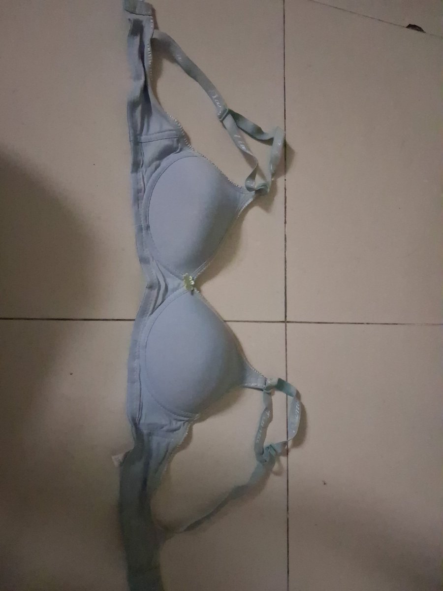 TaniaCDER's tweet photo. Merek Tiana 
Size 32 a
20k
No minus
Minat DM https://t.co/oafymHPuL4