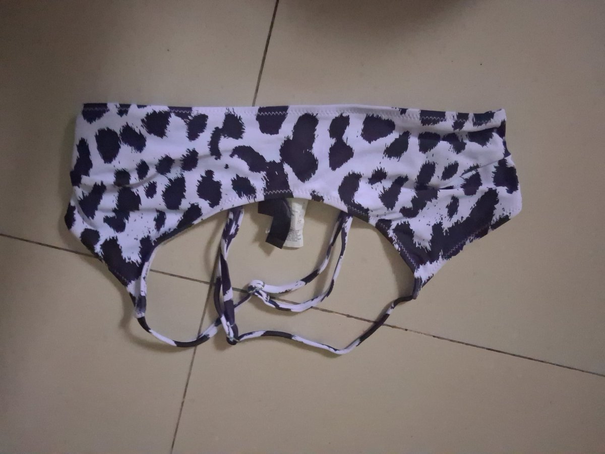 TaniaCDER's tweet photo. Sport bra 
Merek Missguided
Size s
35k 
No minus
Minat DM https://t.co/V2RfJ4H9D7