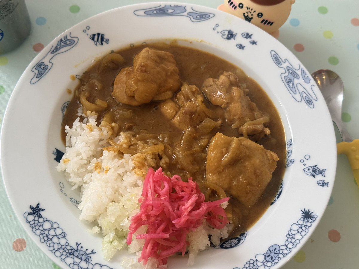 jinarin's tweet photo. 海軍カレーうま〜
蜂カレー粉使ってダンナが作ってたw
#海軍カレー #リュウジ https://t.co/3aCVetdWlz